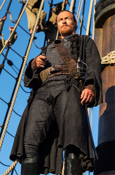 Il Capitano Flint (Toby Stephens)
