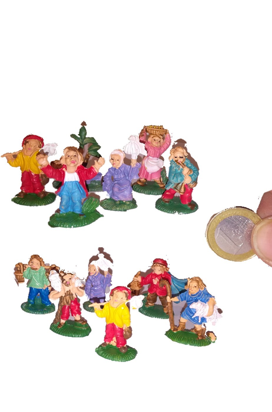 Gruppo di figurine Presepe 11 pastori e popolane cm 3