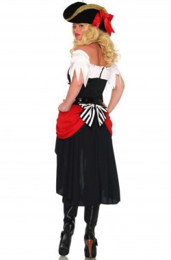 Costume da piratessa con gonna lunga e spacco