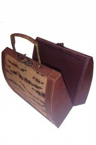 Borsa o Borsetta leopardata o primitiva 