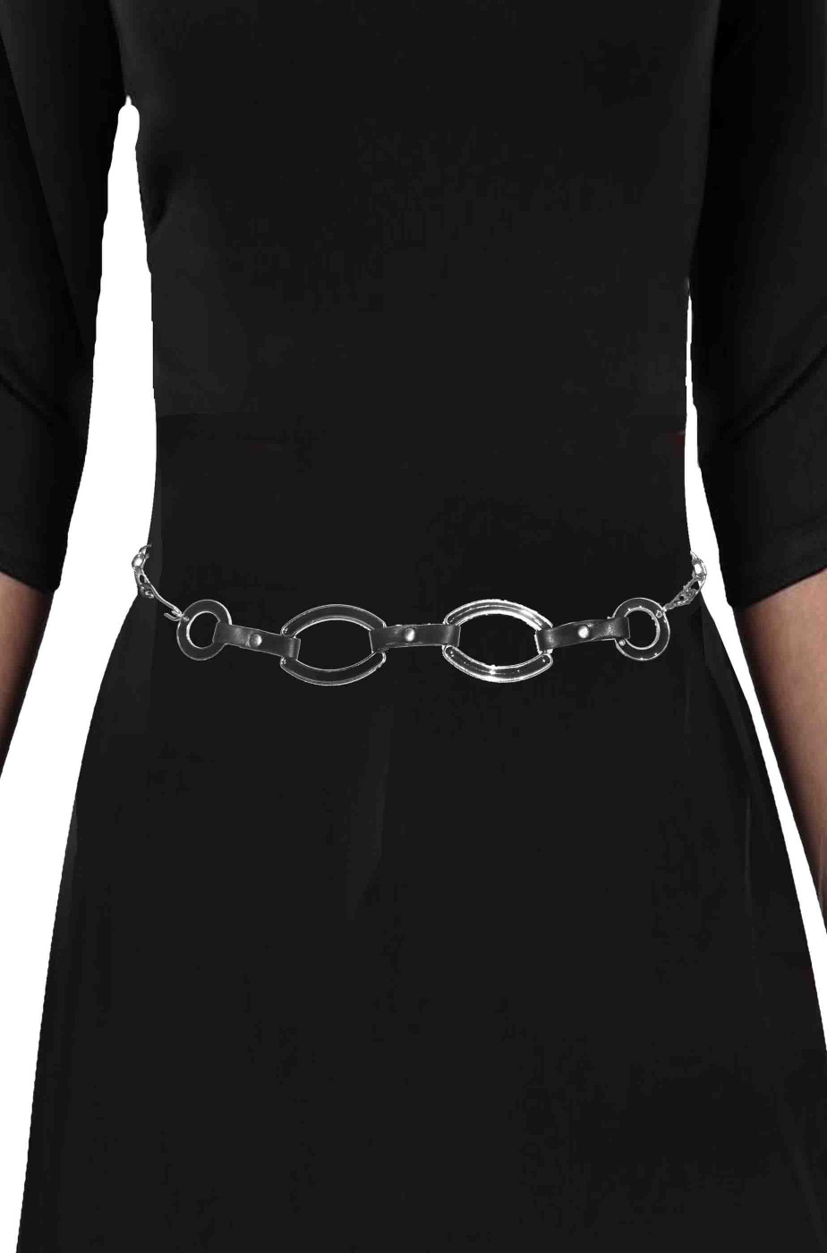 Cintura da donna di pelle e metallo con anelli ovali stile vintage anni 60