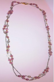 Collana a doppio filo metallico con perle finte rotonde rosa