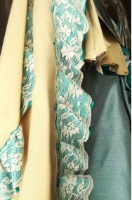 abito donna elegante 800 dama vittoriana particolare