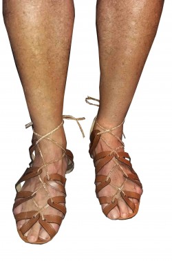 sandali da antico romano realistici