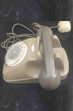 Telefono SIP grigio a ruota vintage da arredamento