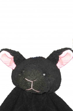 Dettaglio della testa del costume da pecora nera adulto