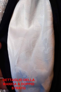 Manica damascata vestito da dama veneziana