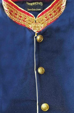 Dettagliio dell'uniforme da Principe reale kaiser di Sissi