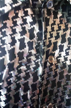 pied-de-poule argento e nero