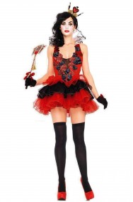 Costume da Regina di Cuori di Alice con cuori interi e spezzati in rilievo