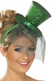 Cappello burlesque in paillette su cerchietto verde